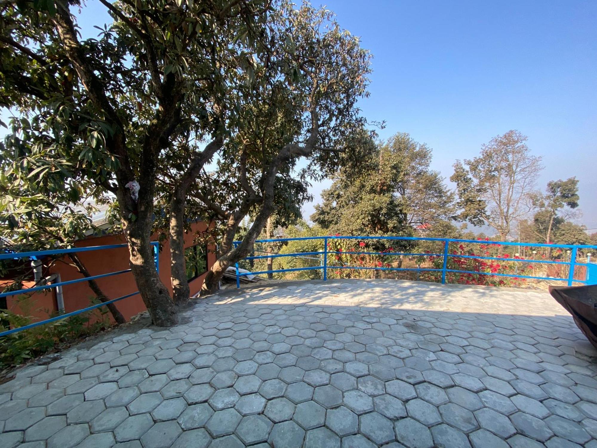 Chareli Resort Nagarkot Bagian luar foto