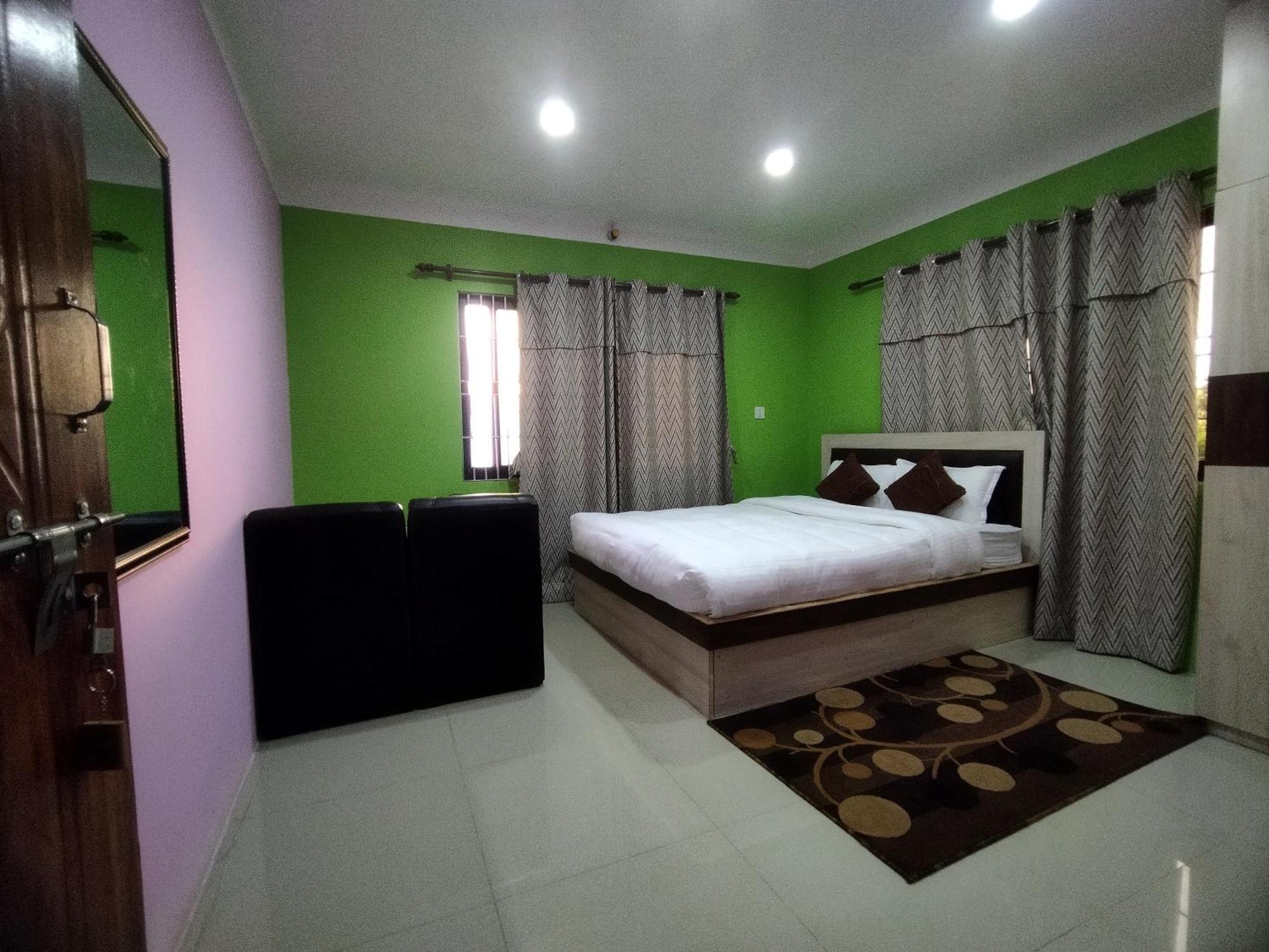Chareli Resort Nagarkot Bagian luar foto
