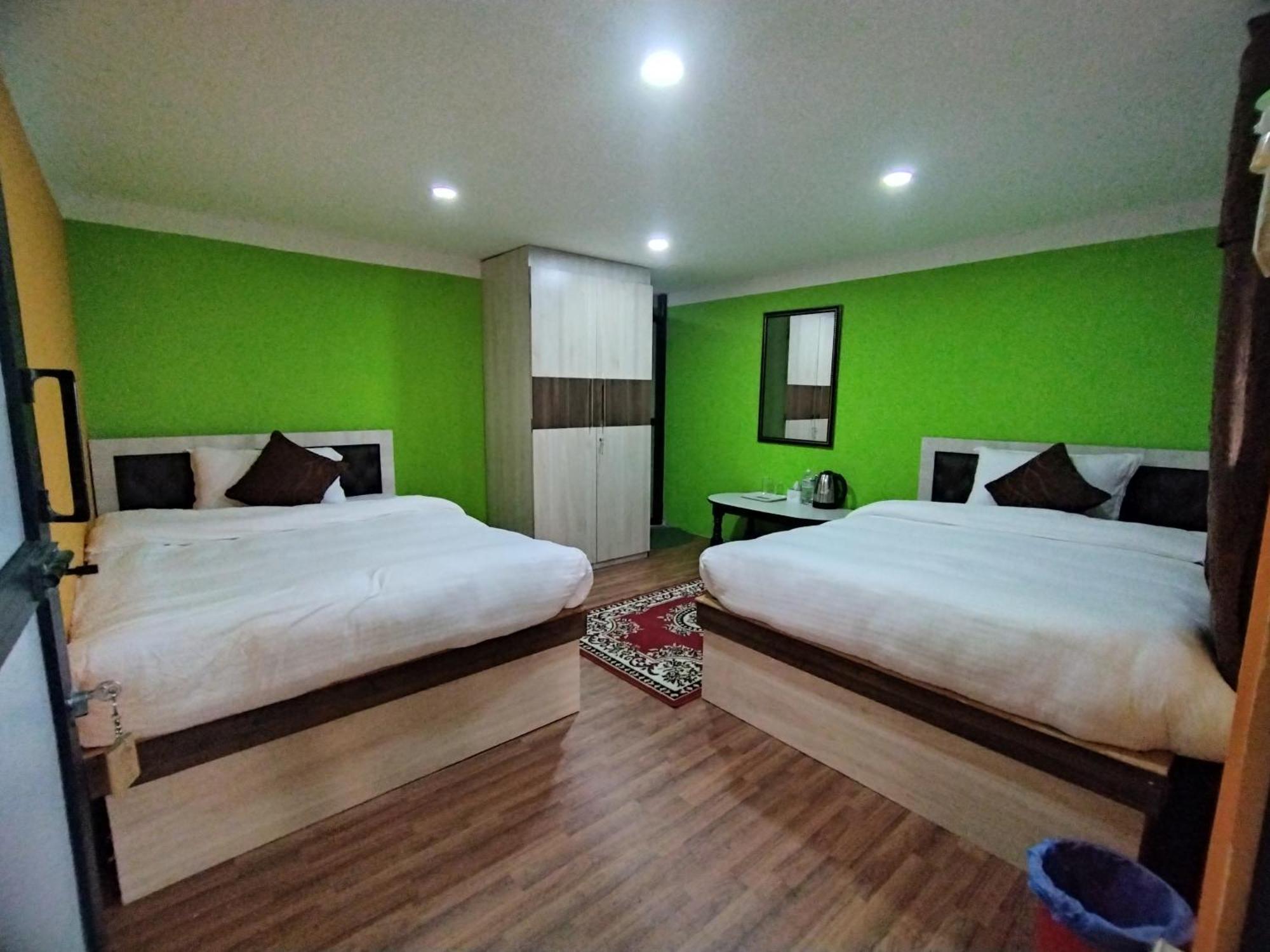 Chareli Resort Nagarkot Bagian luar foto